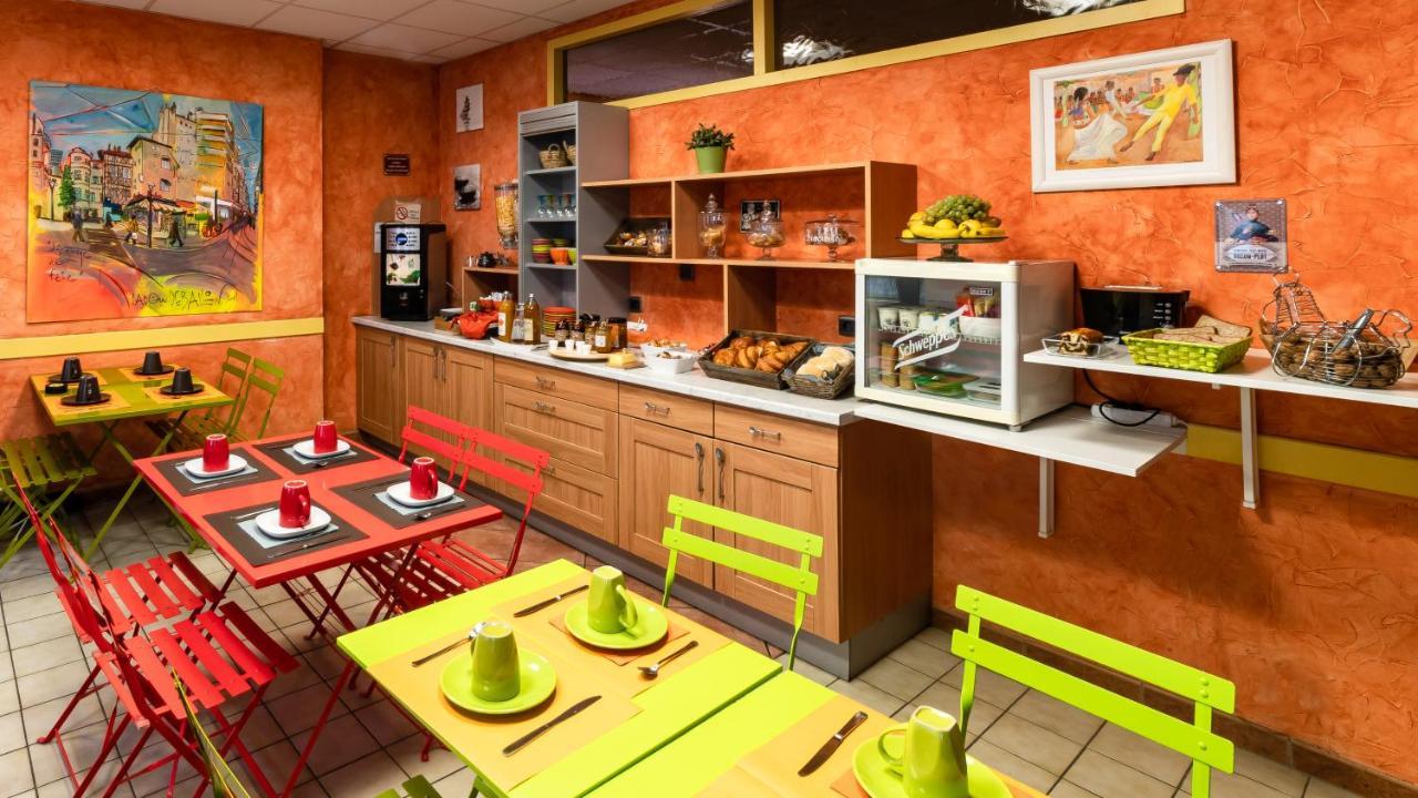 Hotel Furania Saint-Etienne  Zewnętrze zdjęcie