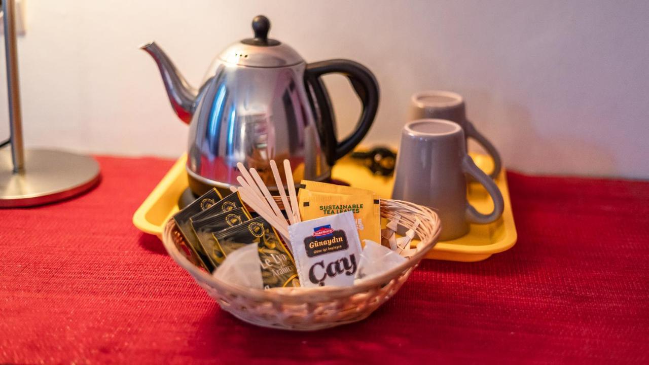 Hotel Furania Saint-Etienne  Zewnętrze zdjęcie