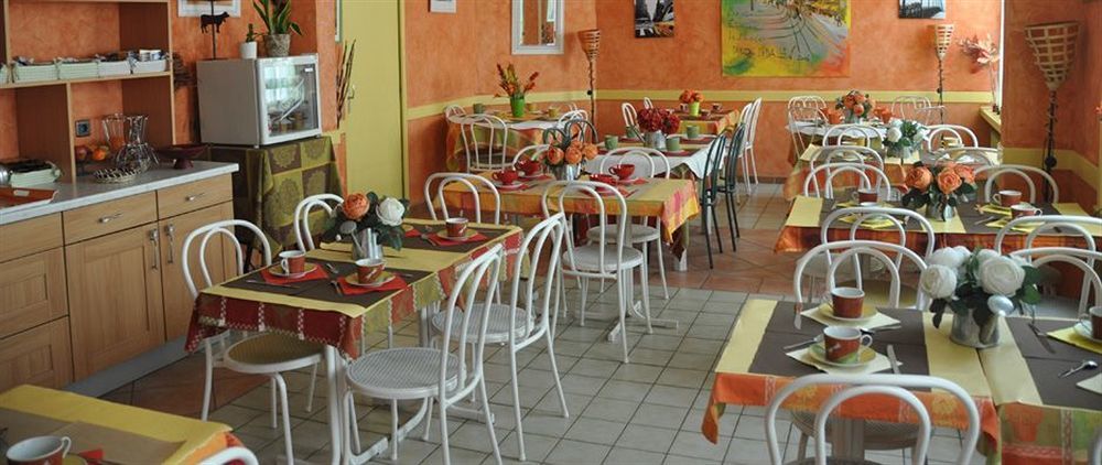 Hotel Furania Saint-Etienne  Zewnętrze zdjęcie