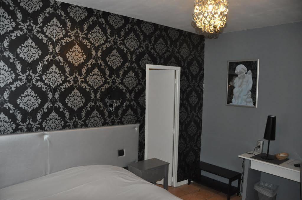 Hotel Furania Saint-Etienne  Zewnętrze zdjęcie